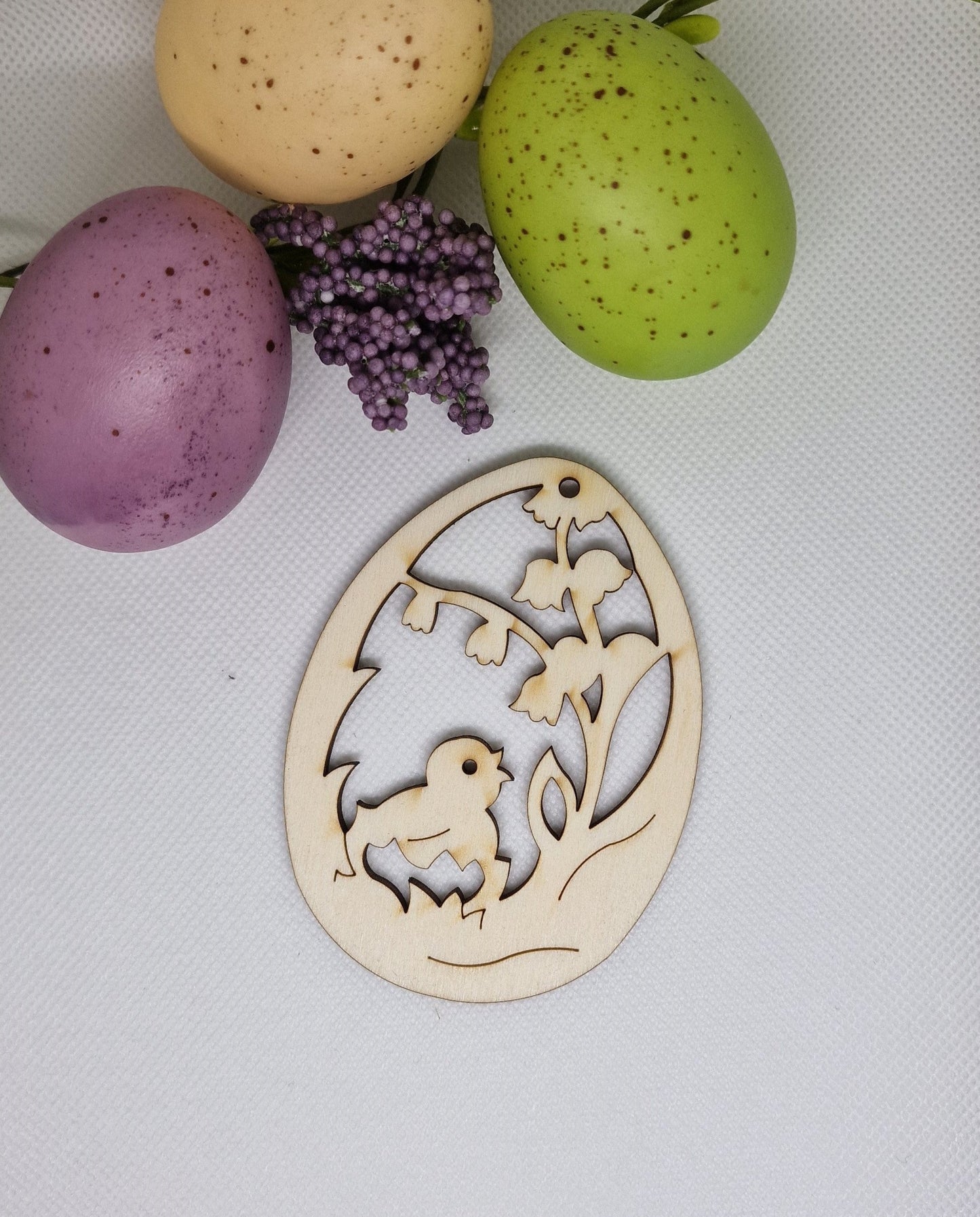 blank lemn ou de paste cu pasare si lacramioare