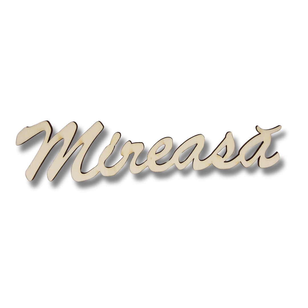 blank text mireasa din lemn