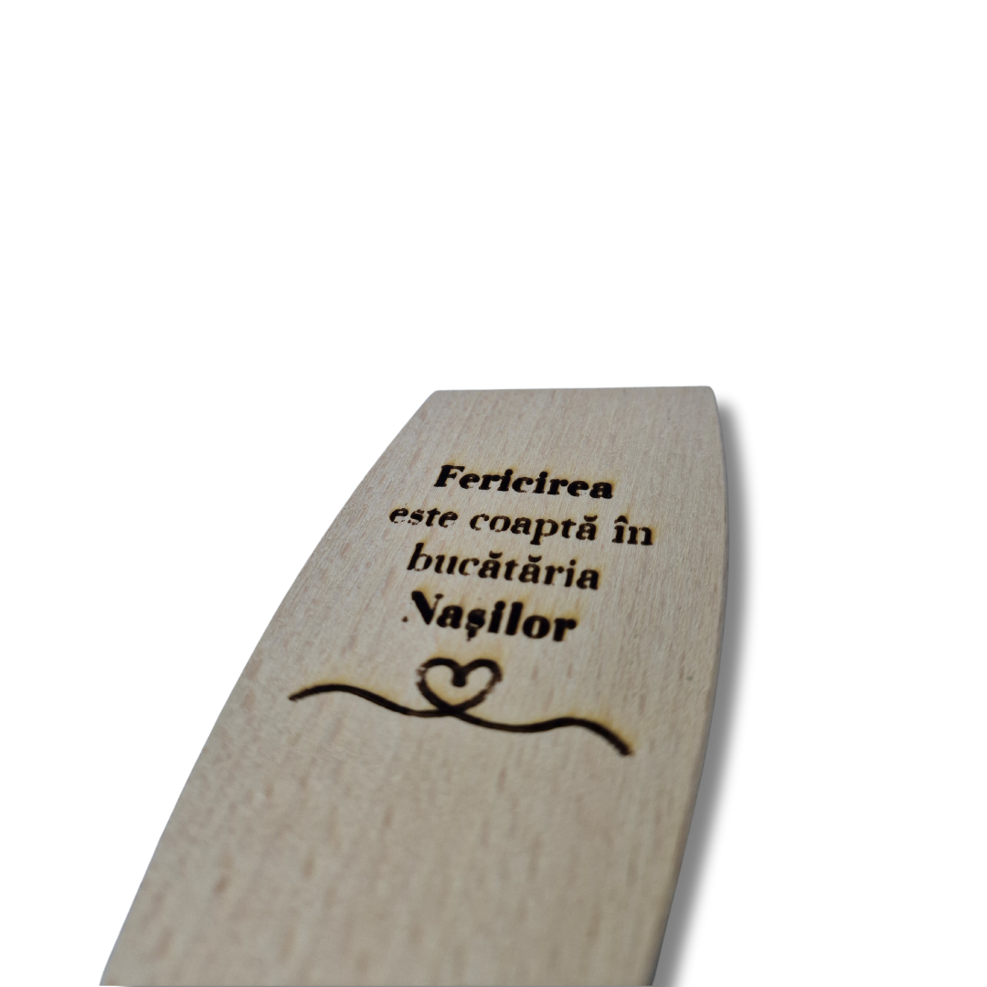 Set de bucătărie personalizat pentru nași, 5 piese din lemn gravate - tocător, 2 palete, 2 linguri
