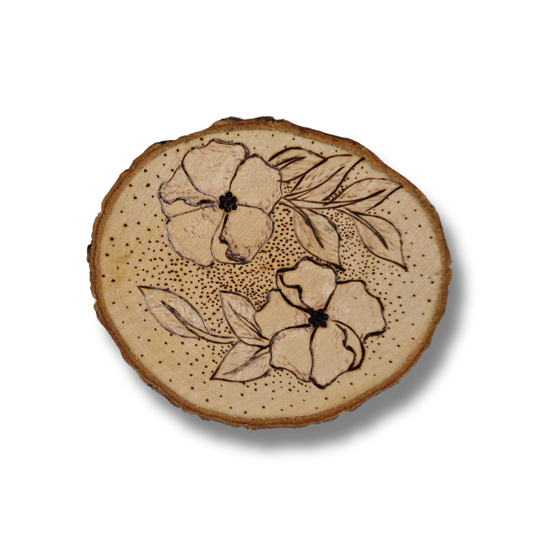 UNICAT - Suport pentru cană/pahar pirogravat manual pe felie de lemn - model floral