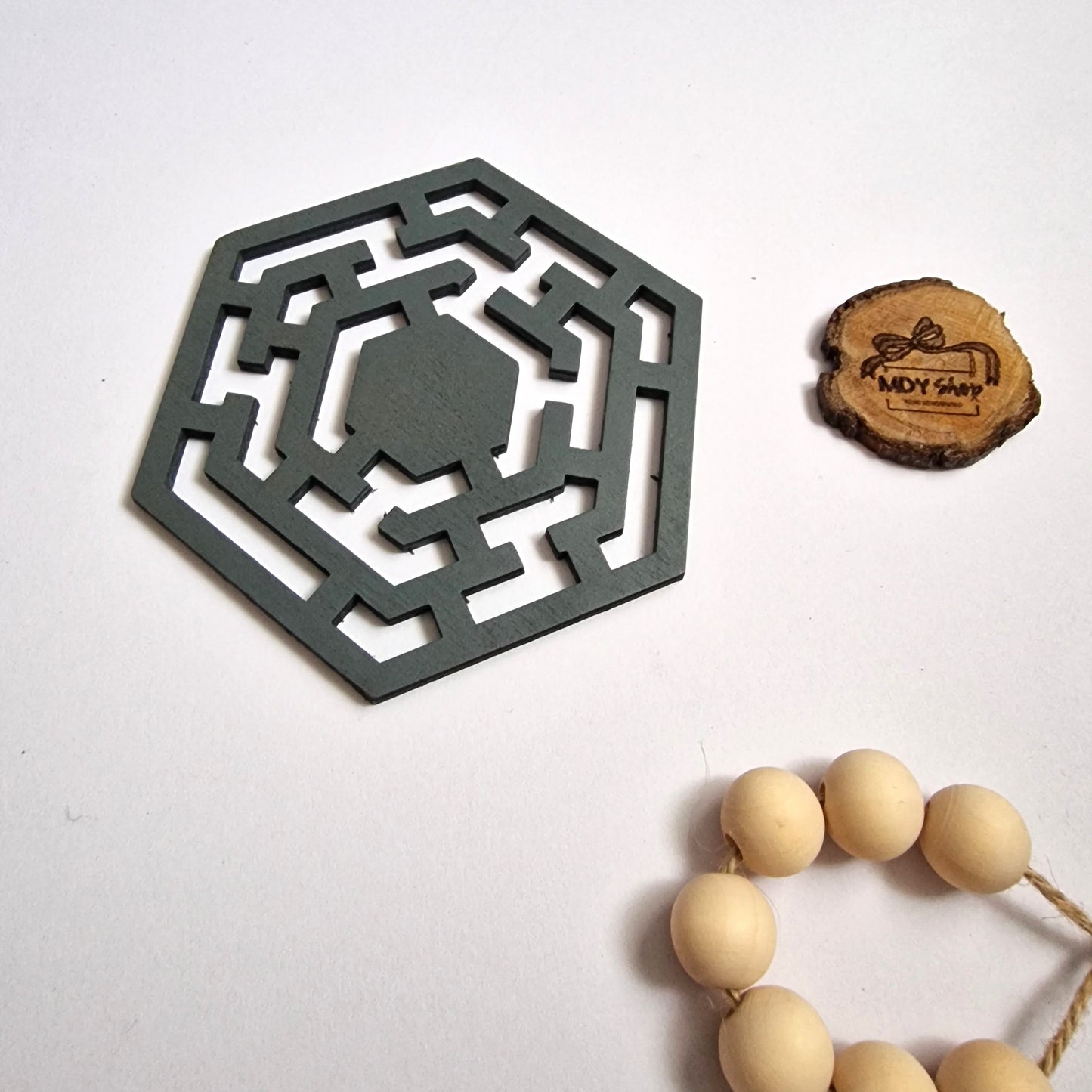 Suport hexagonal pentru cană/pahar - gri - MDY Shop
