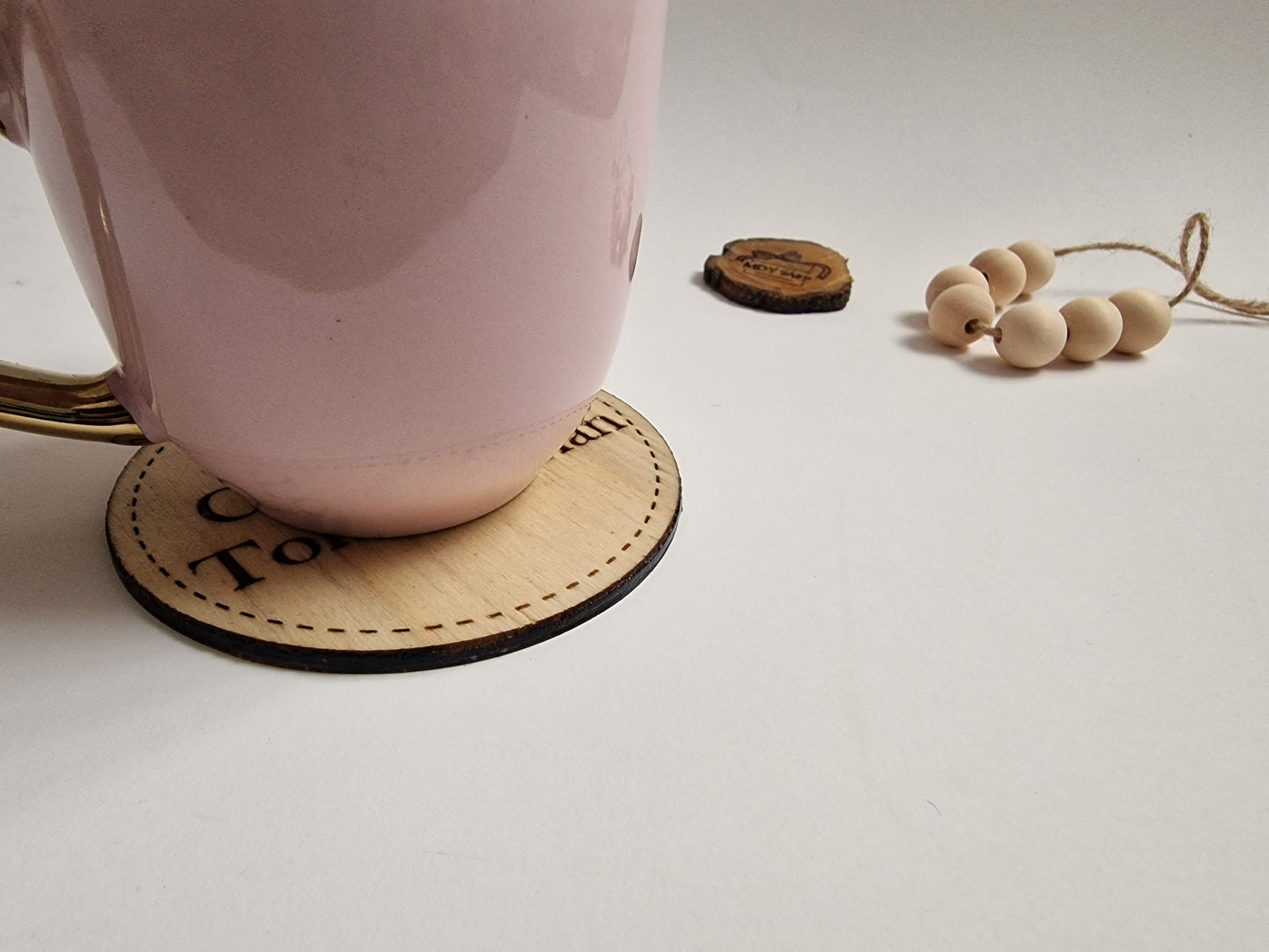 Marturie nuntă din lemn - tip suport pentru pahar (coasters) - MDY Shop