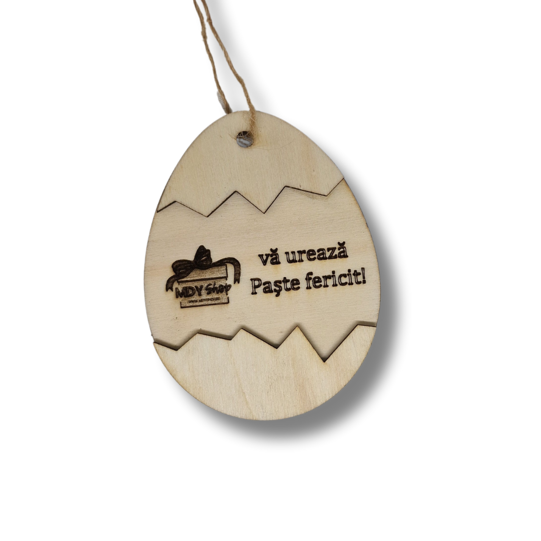 ou din lemn pentru Paste cu mesajul "Mdy Shop va urează Paste fericit!"