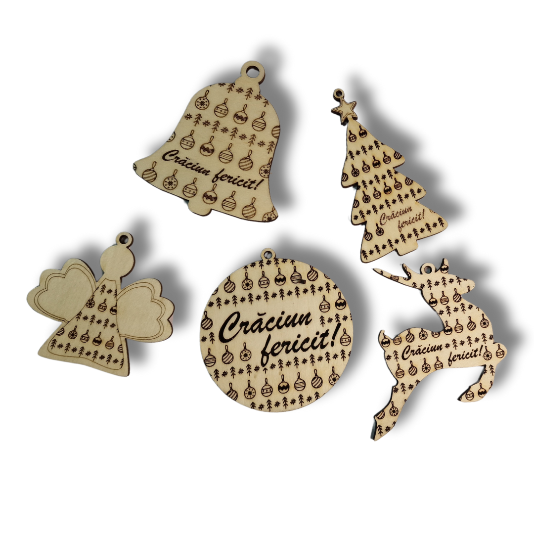 Set 5 Globuri de Crăciun Lemn Natur Gravat Diverse Forme