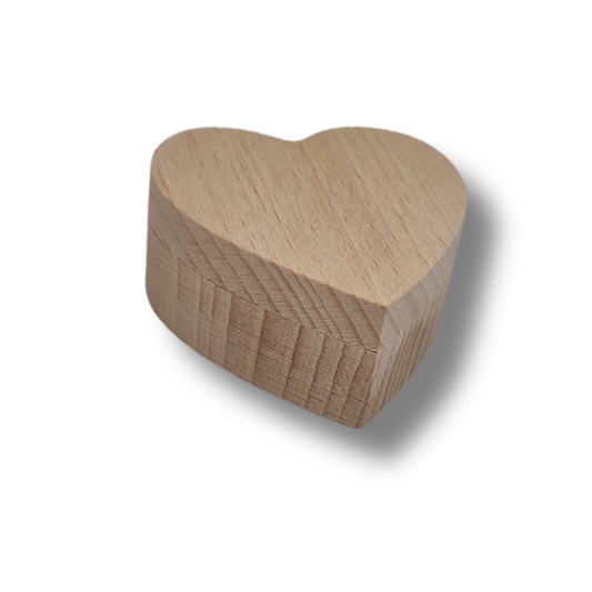 Cutie din lemn pentru verighete personalizabilă în formă de inimă