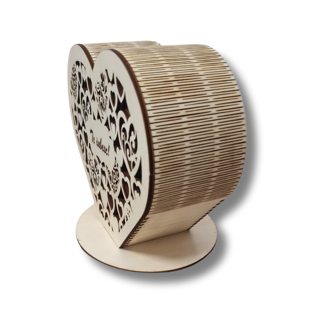Lampa in forma de inima cu textul "Te iubesc"