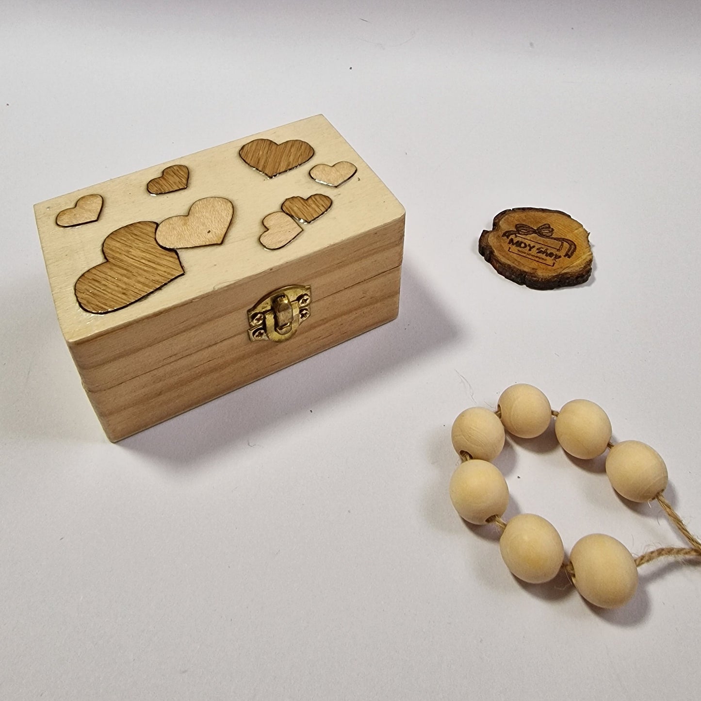 Cutie dreptunghiulară din lemn pentru Bijuterii, Verighete sau Cristale cu Intarsii - Model 4