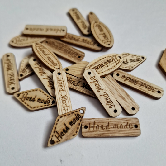 Set 10 etichete (tags) din lemn - handmade - diverse forme și modele - 2-4cm