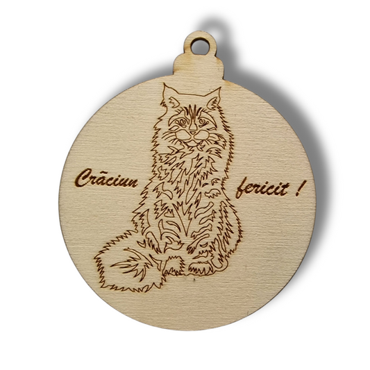 glob bej de Crăciun din lemn cu o pisica pe el si mesajul "Crăciun fericit!"