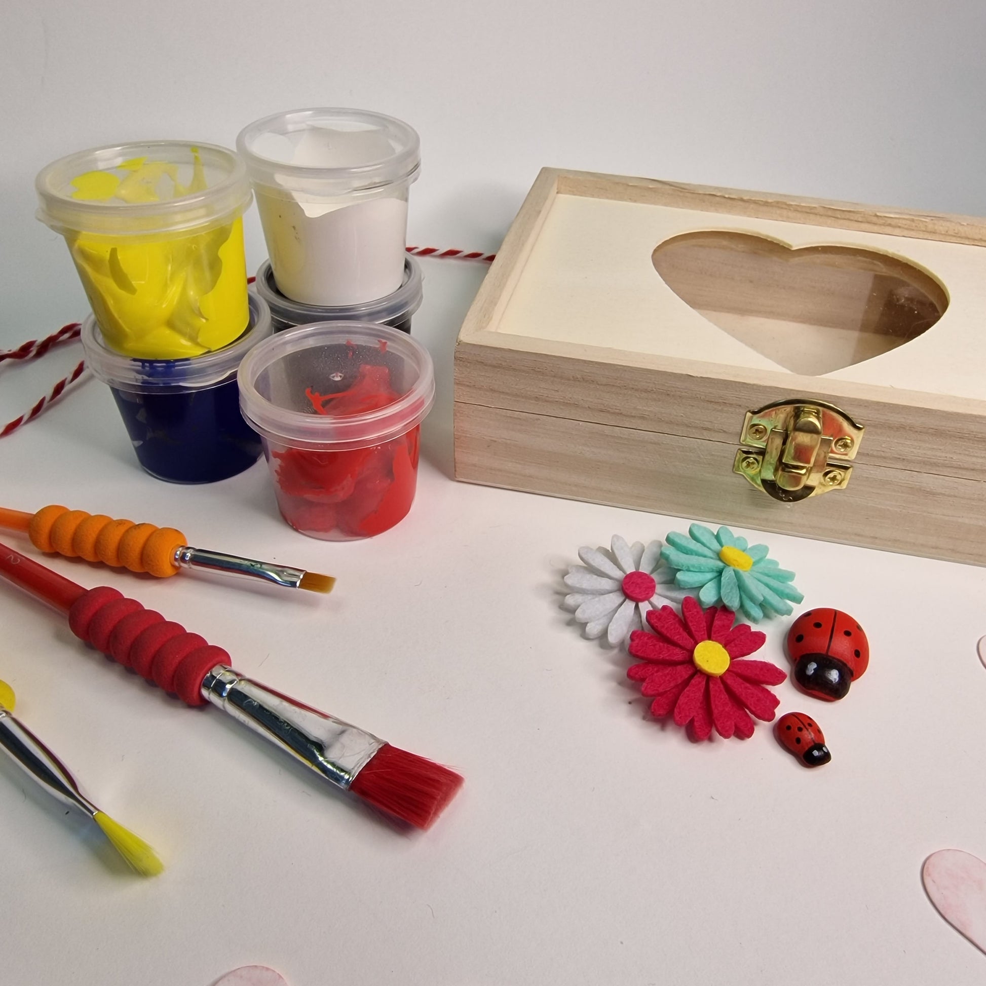 Set DIY pentru activități Handmade de Mărțișor cu Cutie și Ramă Foto - MDY Shop